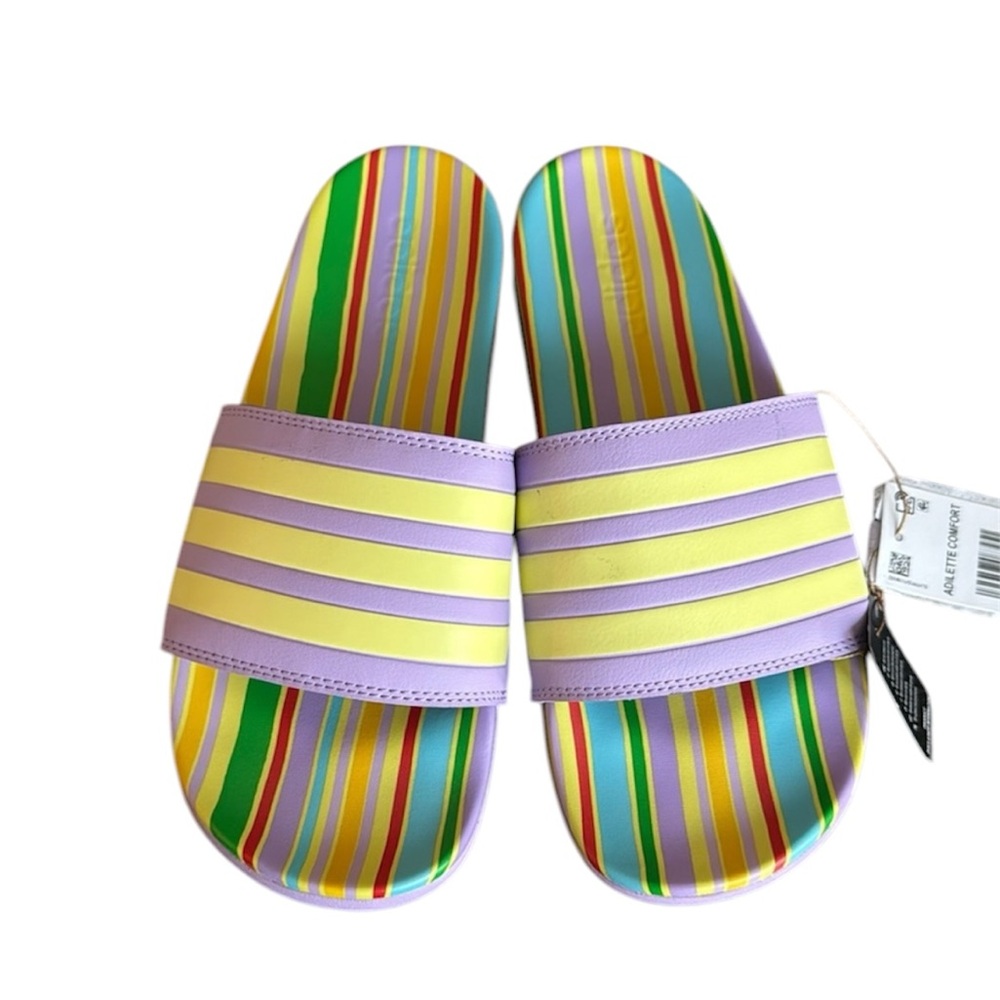 Adidas comfort slides size 9 NWT, they’re very comfortable!